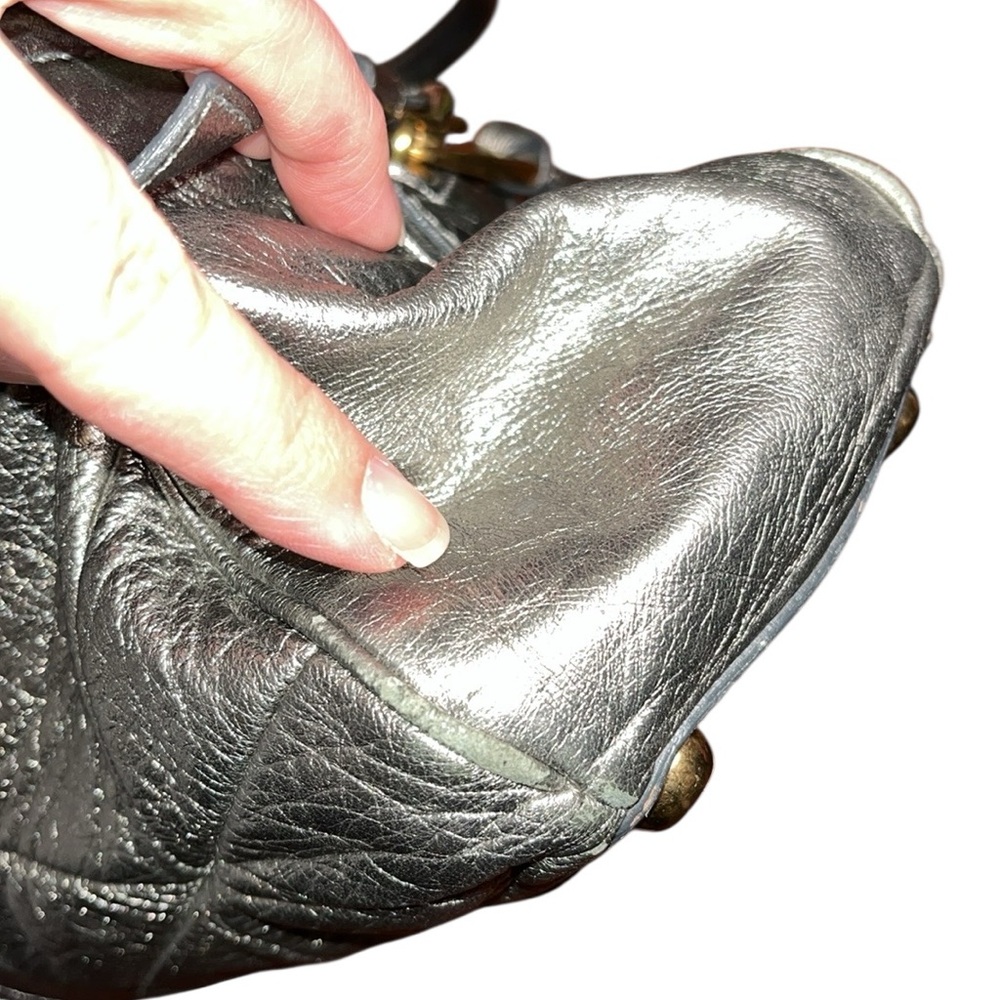 Marc Jacobs Y2K Quilted Venetia Metallic Gunmetal Leather Satchel w/ Chain Strap - Picture 11 of 17
